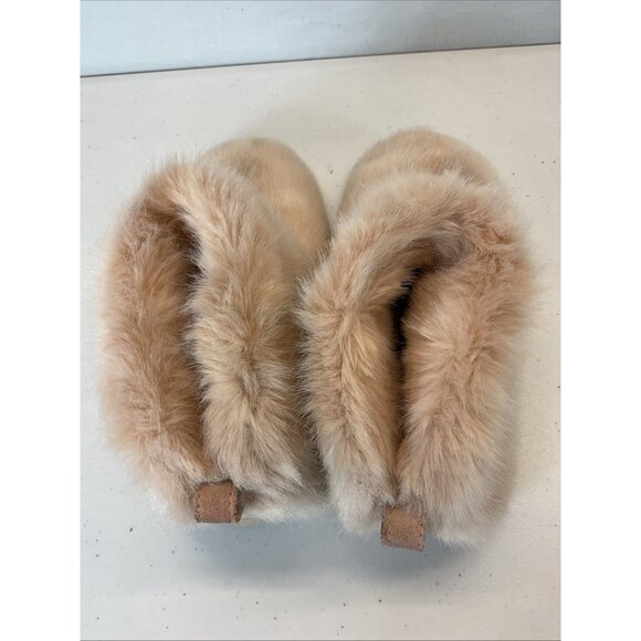 Ugg Amary Slippers Boots Size 9 Fuzzy Pink Comfy‎ - Picture 4 of 8